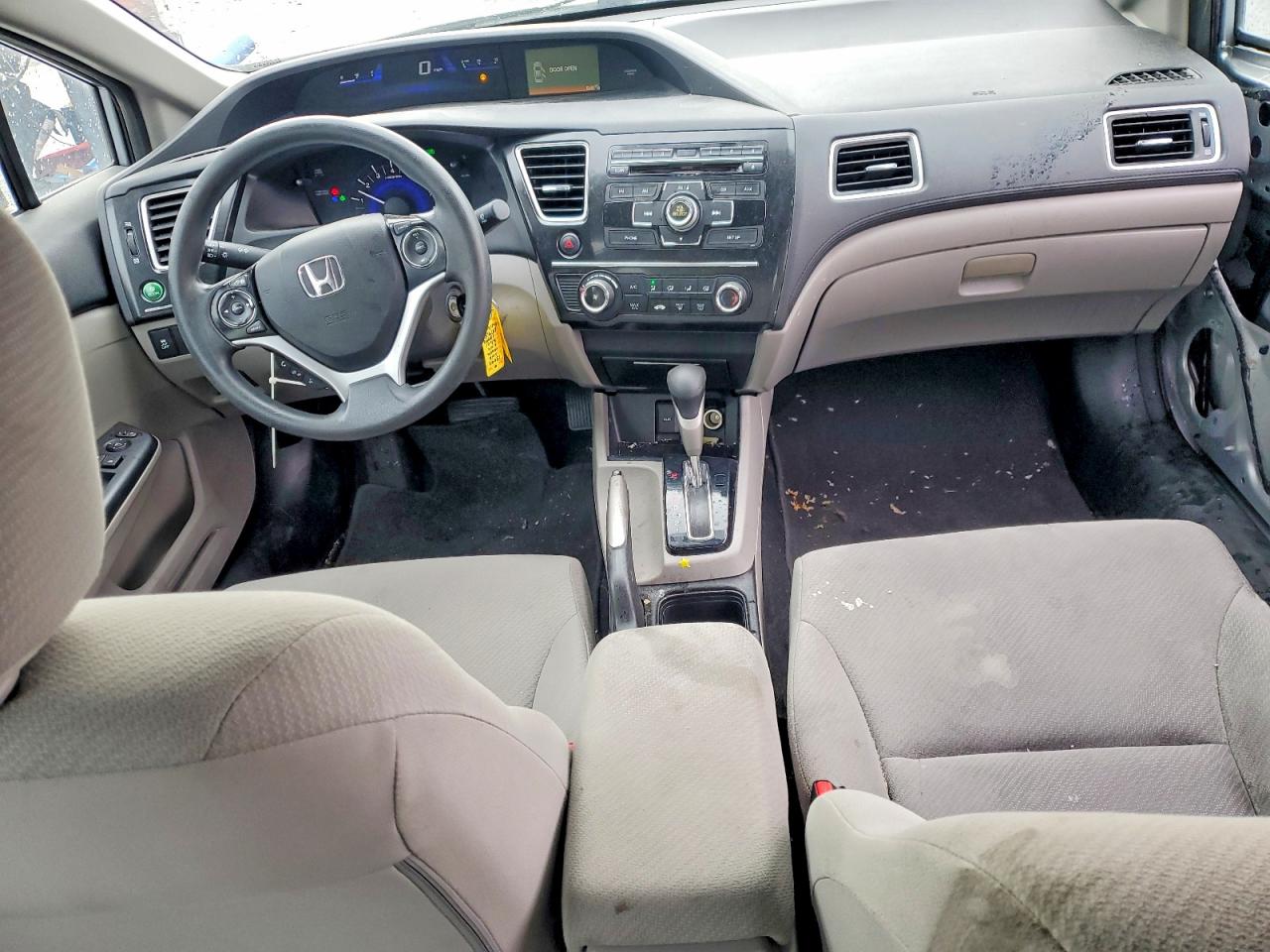 2013 HONDA CIVIC LX photo 15
