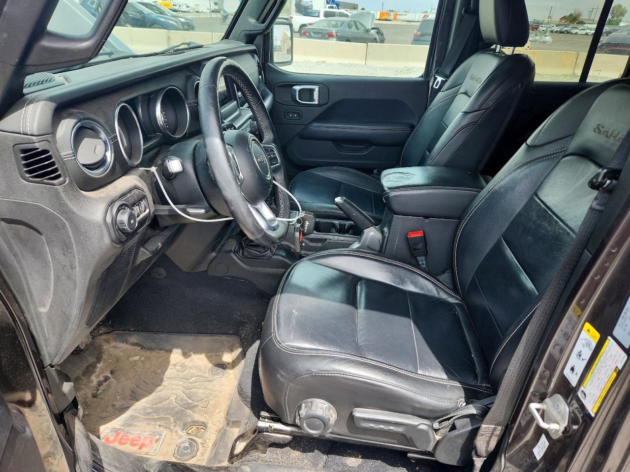 2018 JEEP WRANGLER UNLIMITED SAHARA photo 13