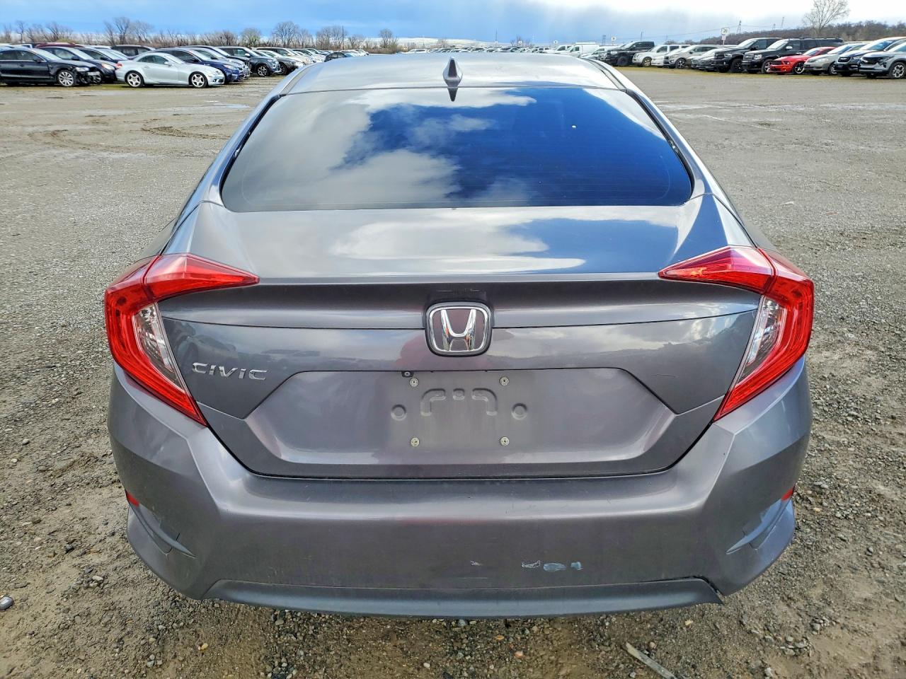 2017 HONDA CIVIC EX photo 6