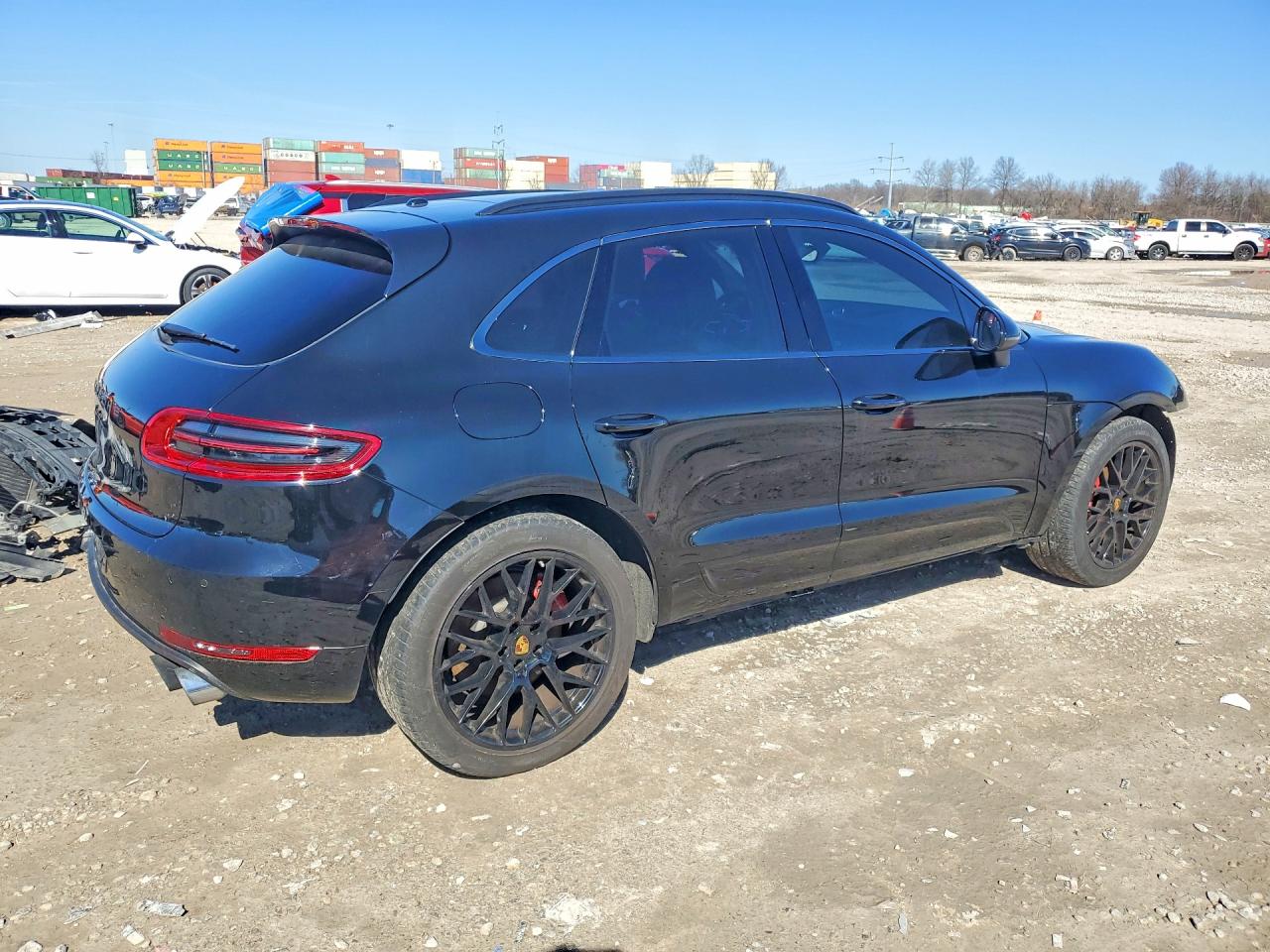 2018 PORSCHE MACAN TURBO photo 5