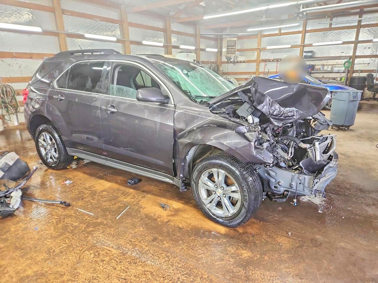2015 CHEVROLET EQUINOX LT photo 4