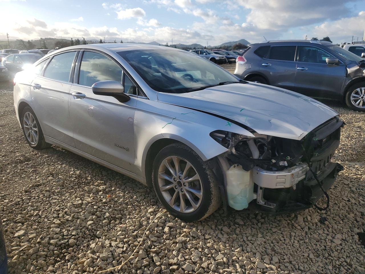 2017 FORD FUSION SE HYBRID photo 4