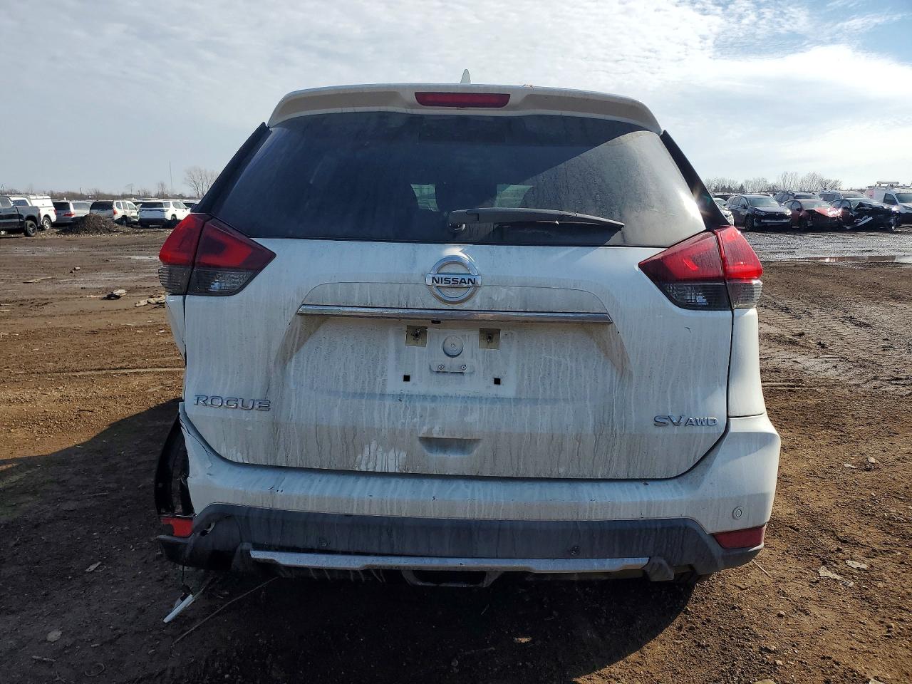 2020 NISSAN ROGUE SV photo 11