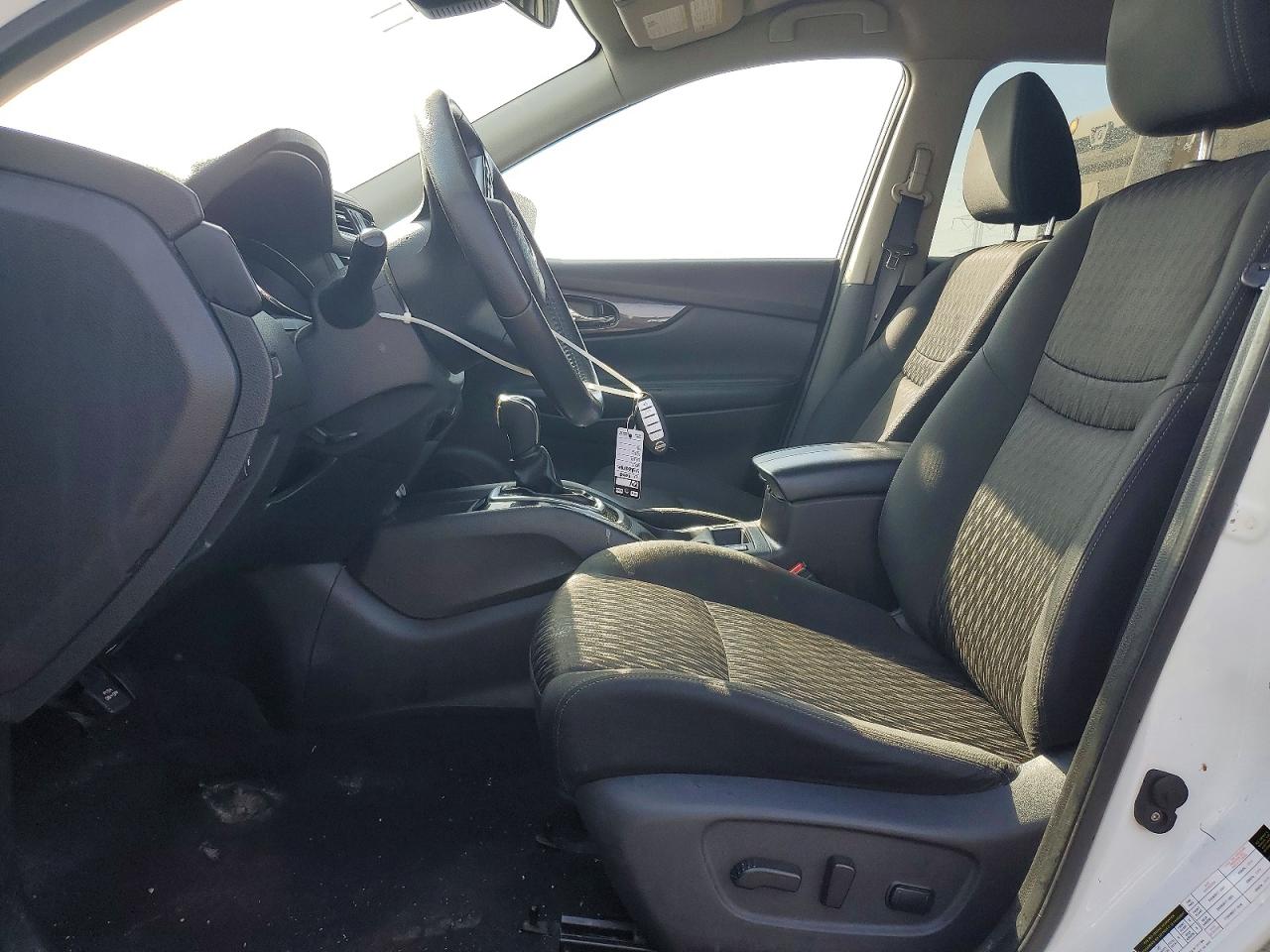 2020 NISSAN ROGUE SV photo 13