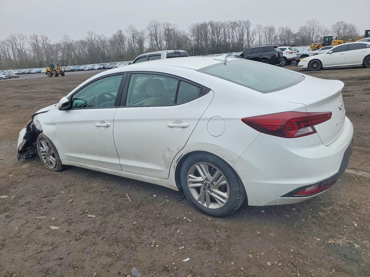 2019 HYUNDAI ELANTRA SEL photo 4