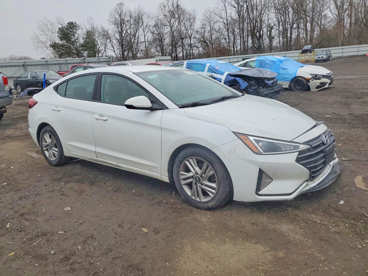 2019 HYUNDAI ELANTRA SEL photo 10