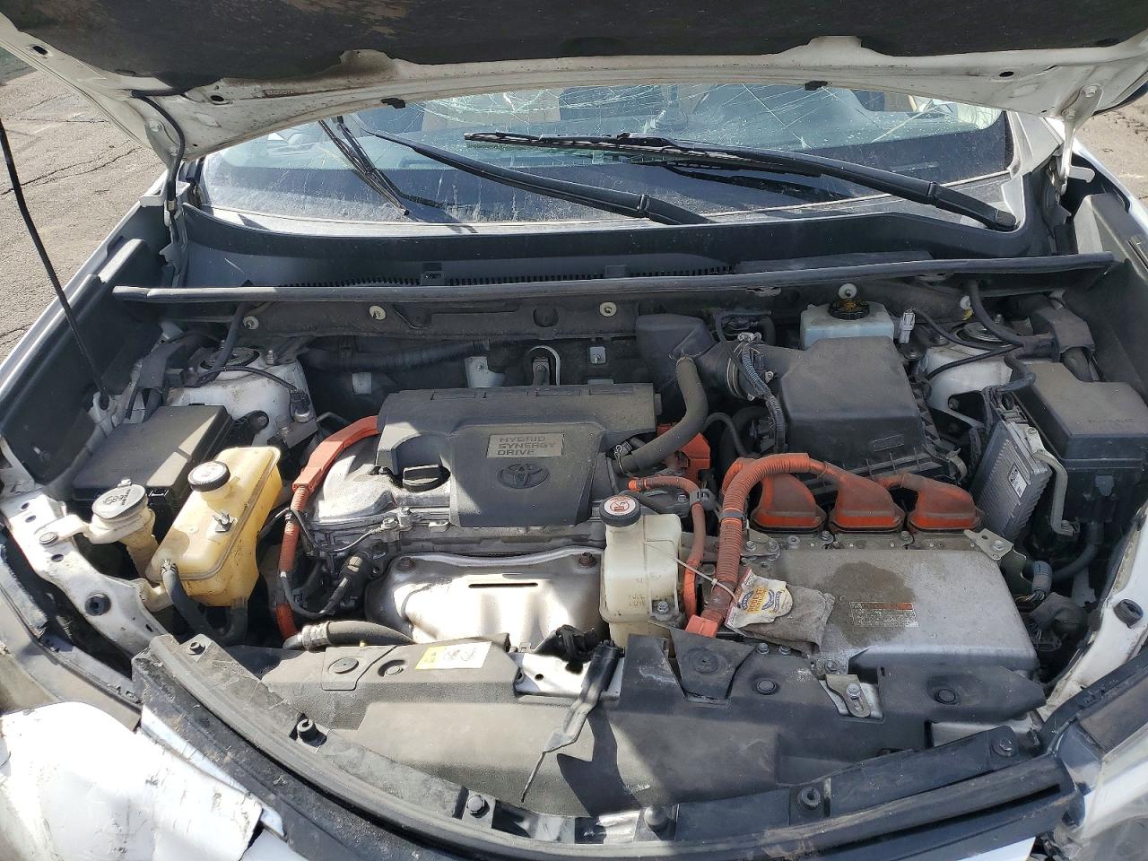 2016 TOYOTA RAV4 HV XLE photo 11