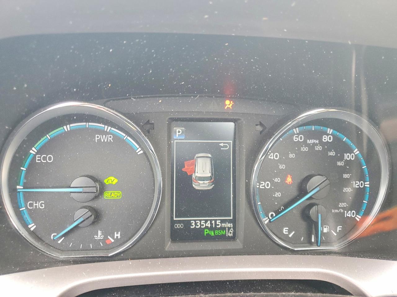 2016 TOYOTA RAV4 HV XLE photo 9