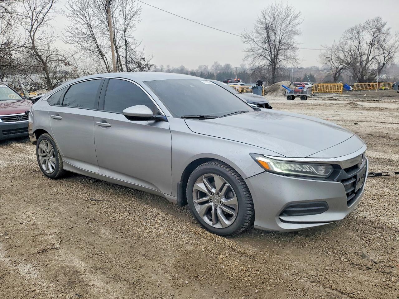 2020 HONDA ACCORD LX photo 7