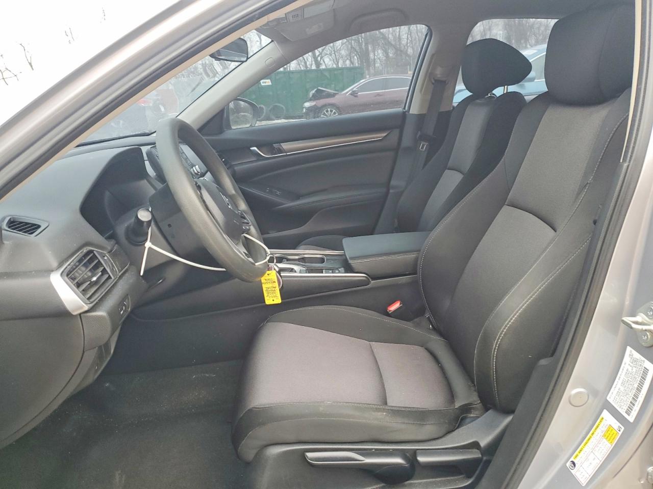 2020 HONDA ACCORD LX photo 13