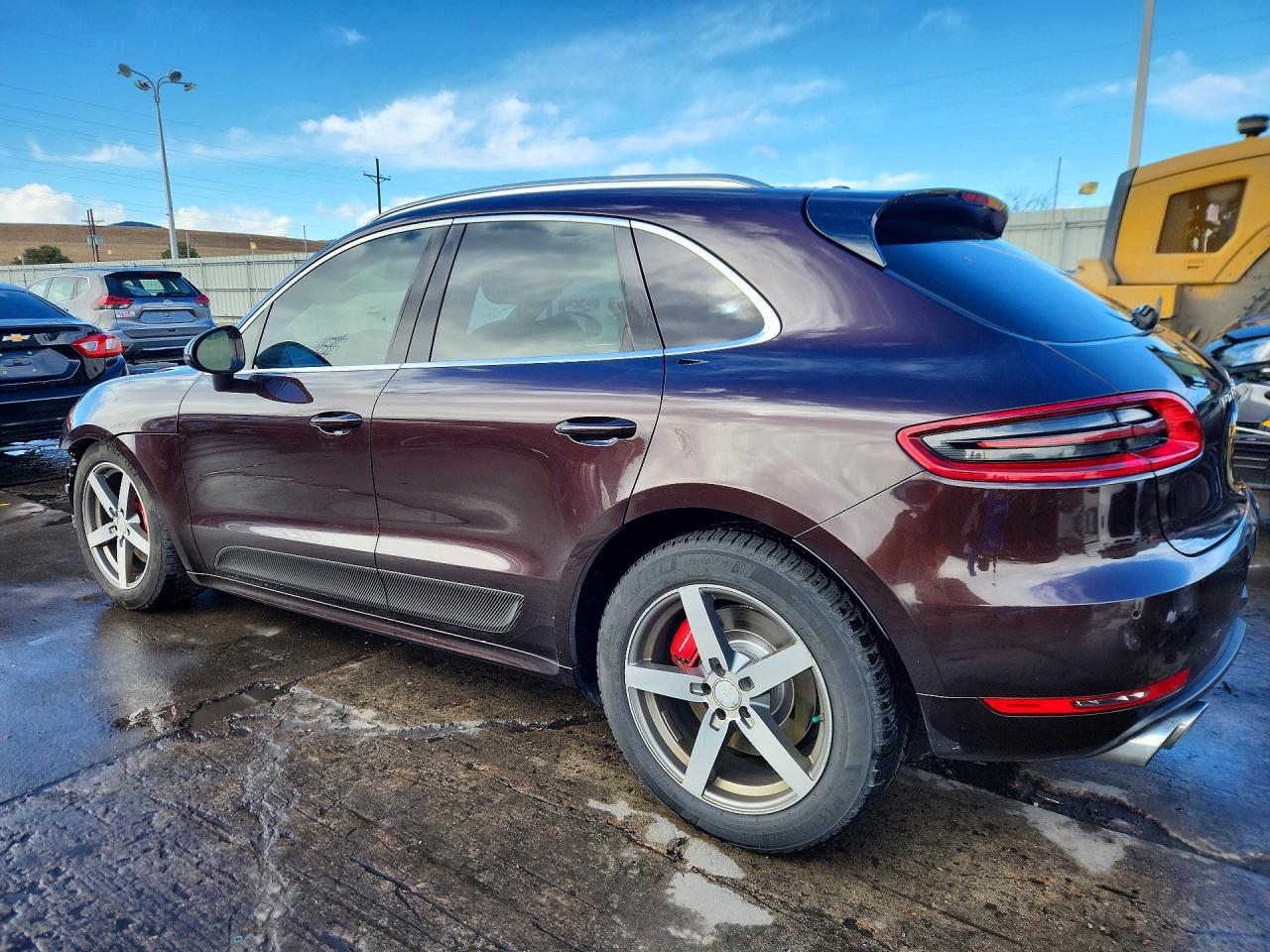 2016 PORSCHE MACAN TURBO photo 2