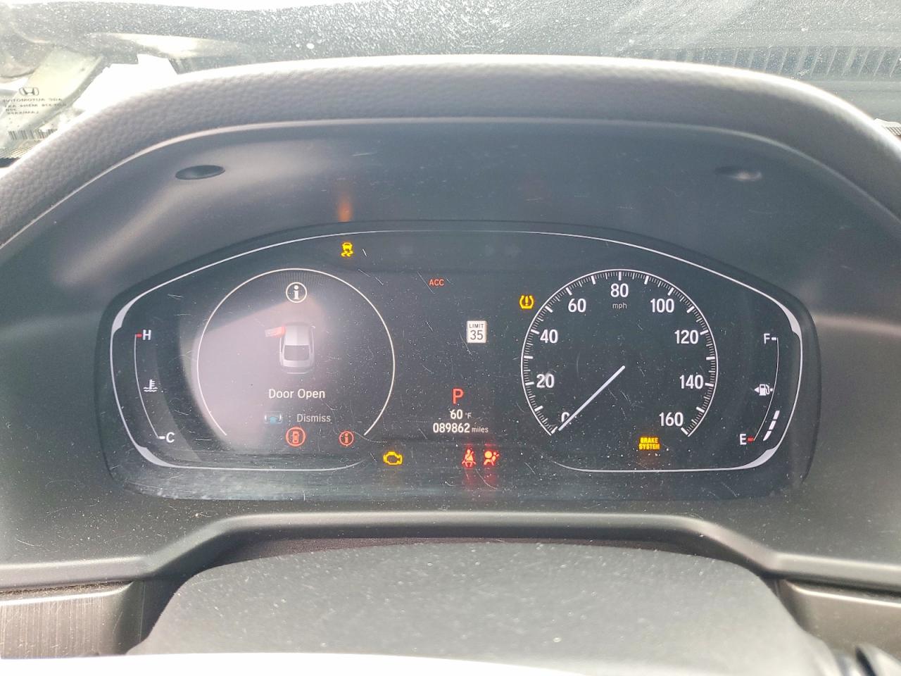 2018 HONDA ACCORD LX photo 17