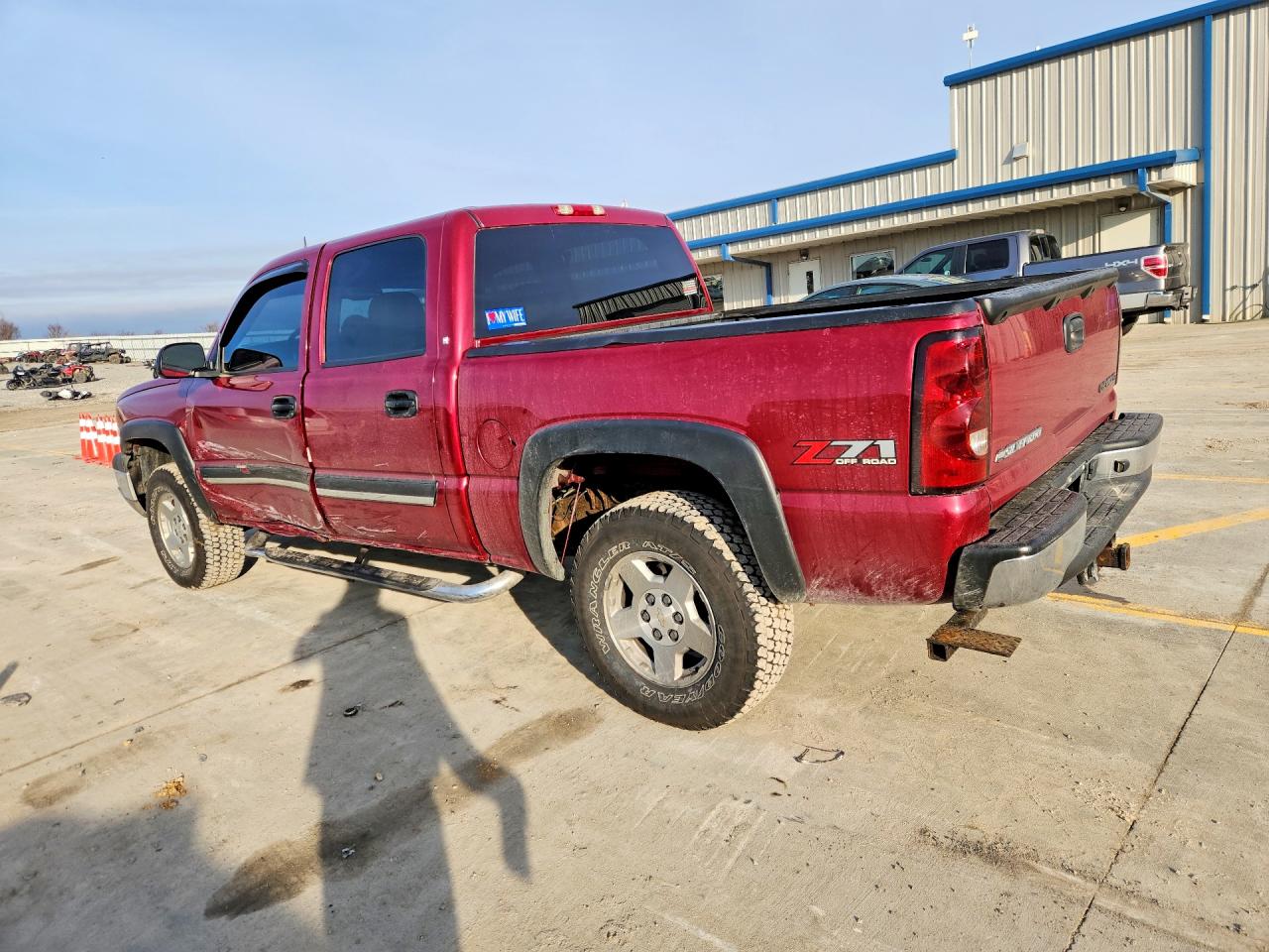 2004 CHEVROLET SILVERADO K1500 photo 2