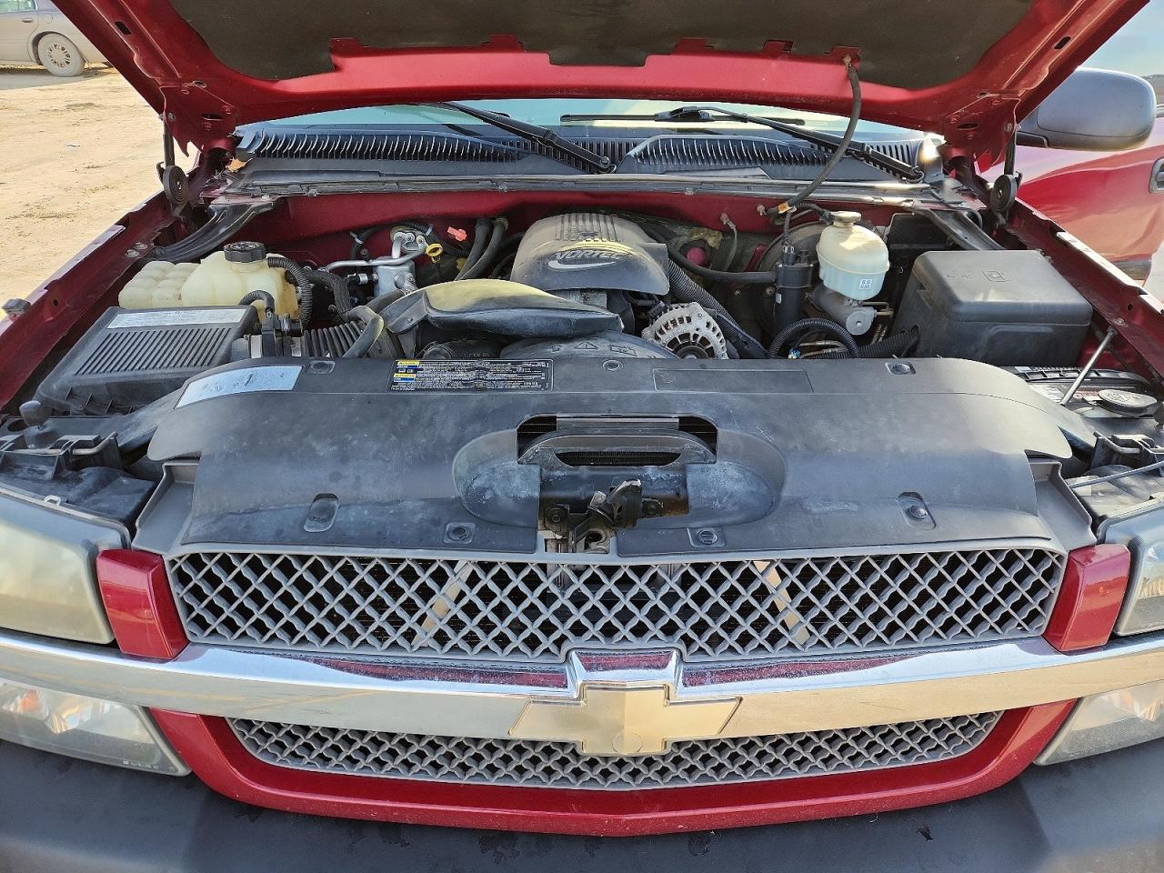 2004 CHEVROLET SILVERADO K1500 photo 11