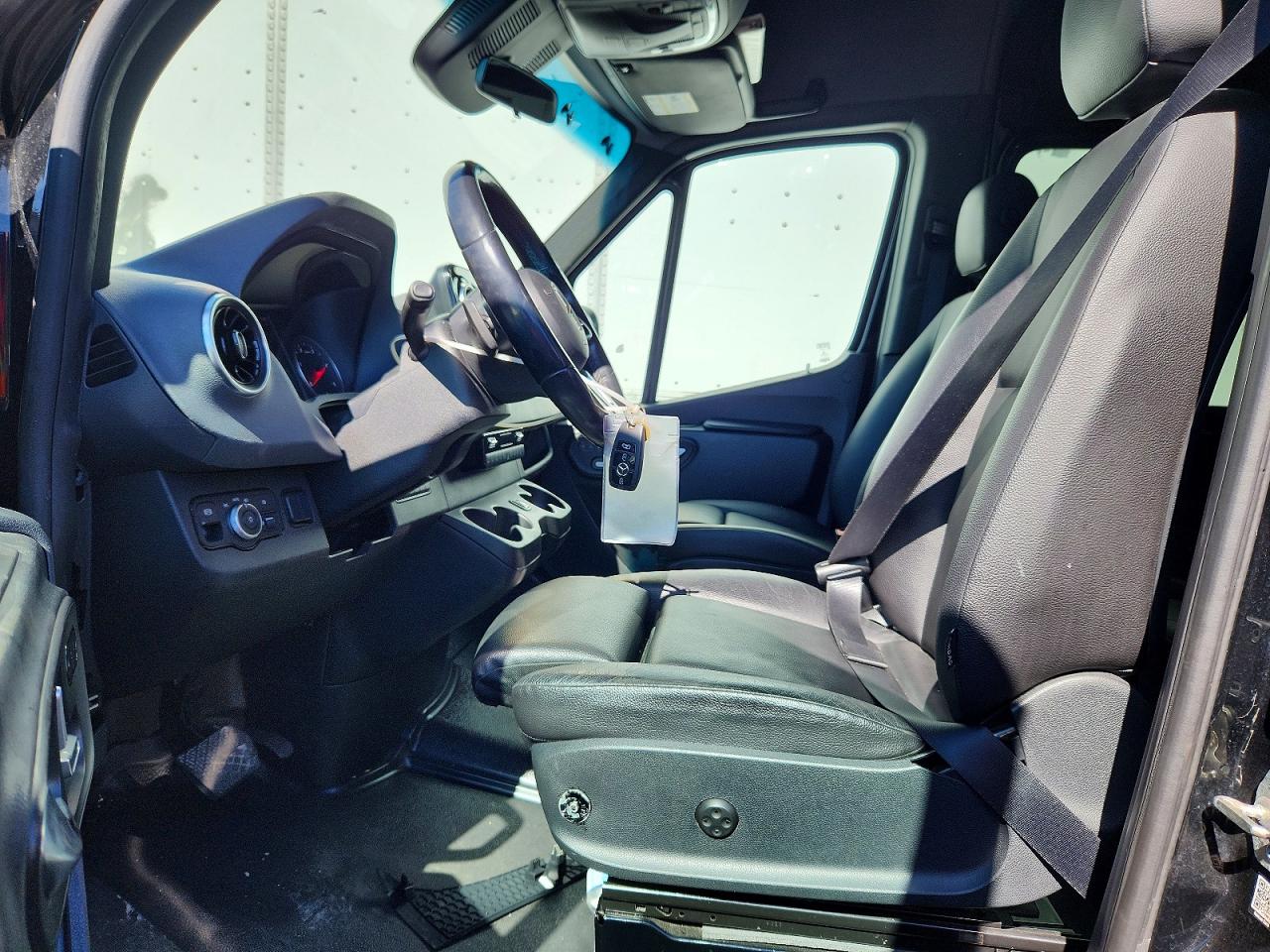 2021 MERCEDES-BENZ SPRINTER 2500 photo 13