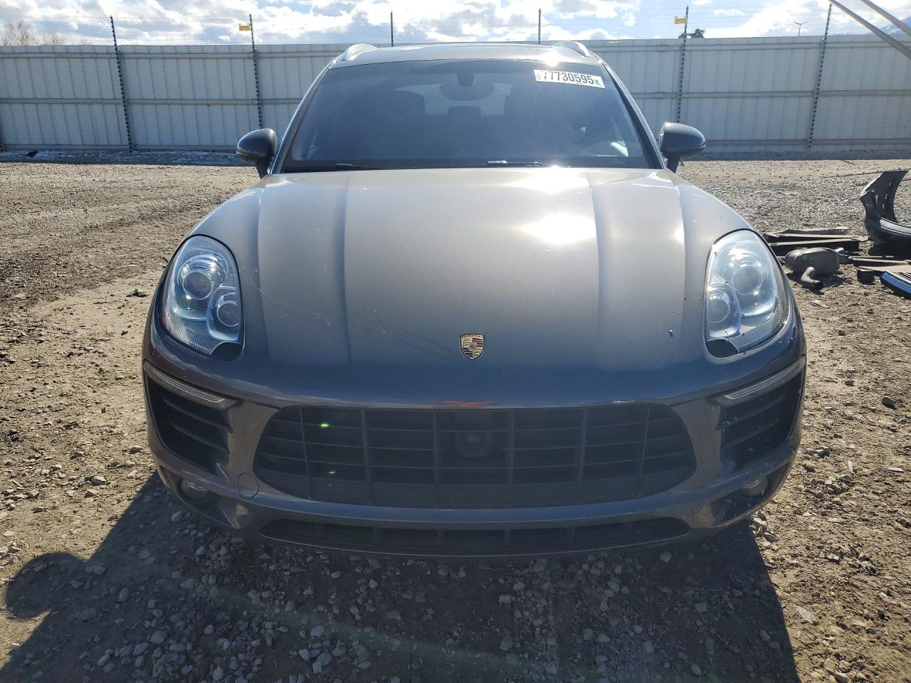 2015 PORSCHE MACAN S photo 5