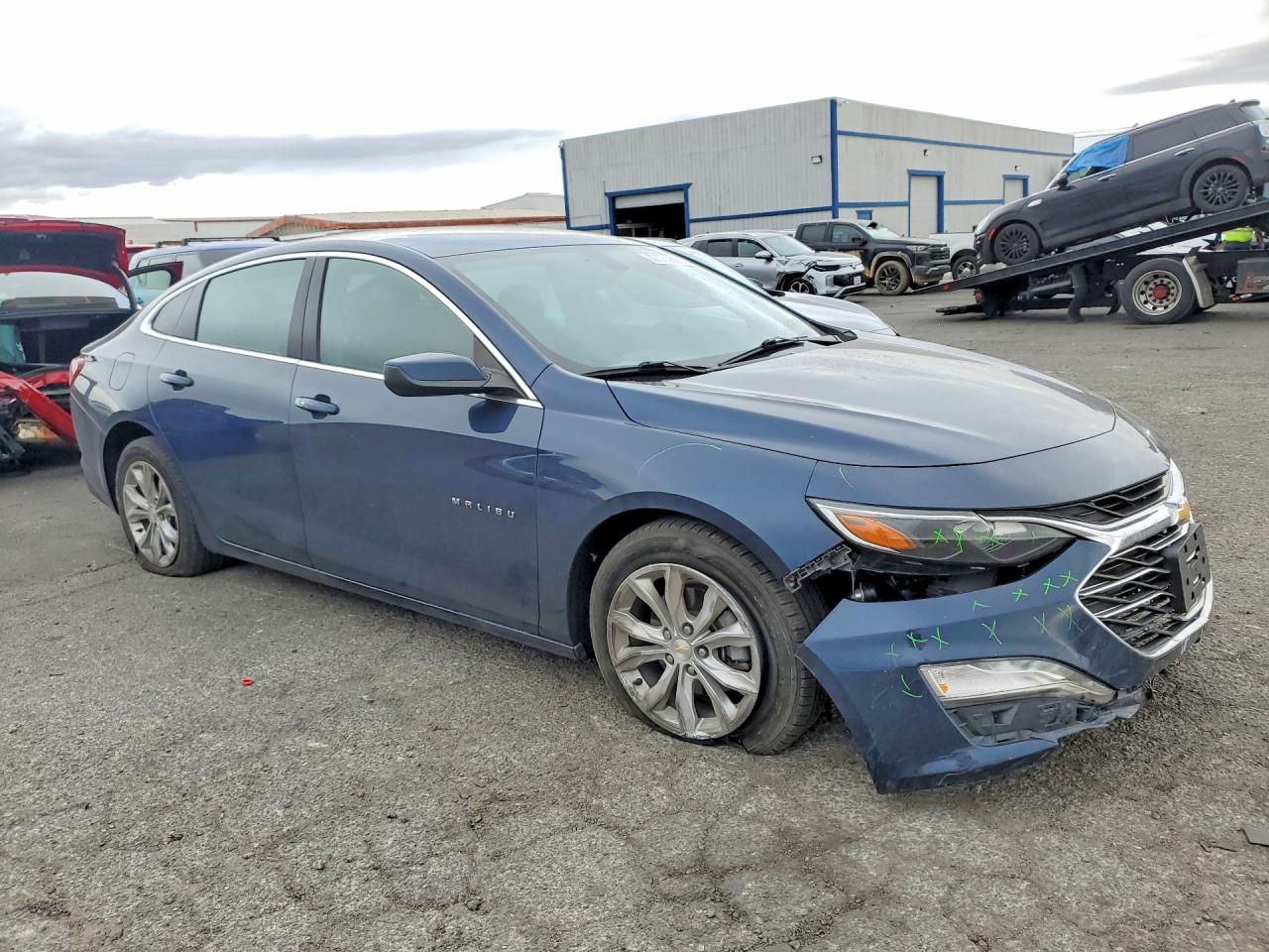 2022 CHEVROLET MALIBU LT photo 7