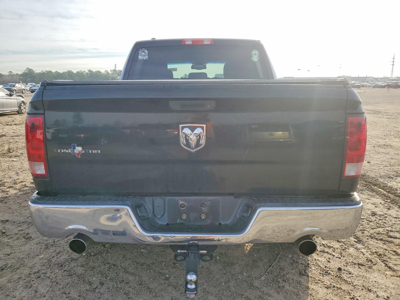 2013 RAM 1500 SLT photo 6