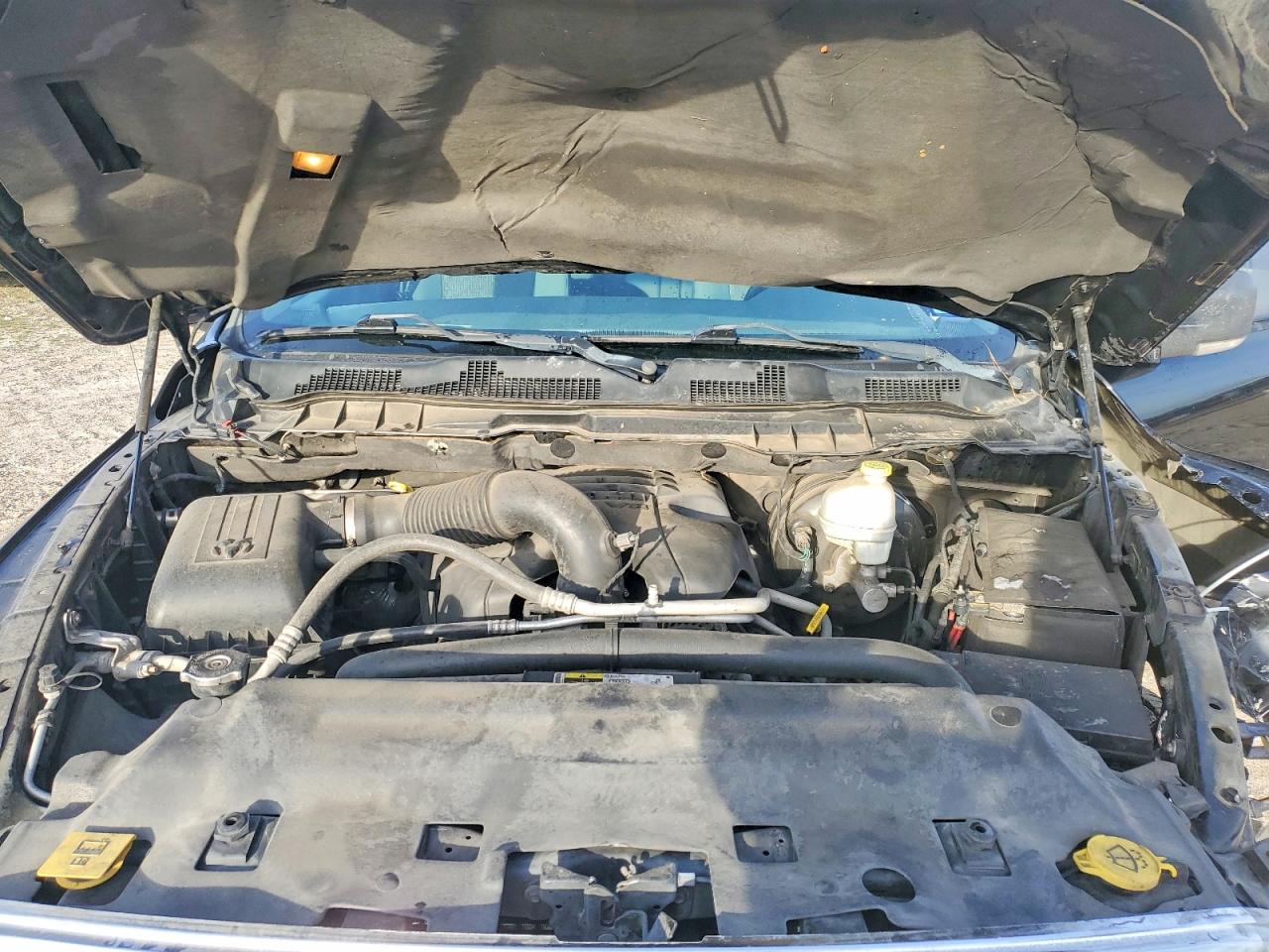2013 RAM 1500 SLT photo 11