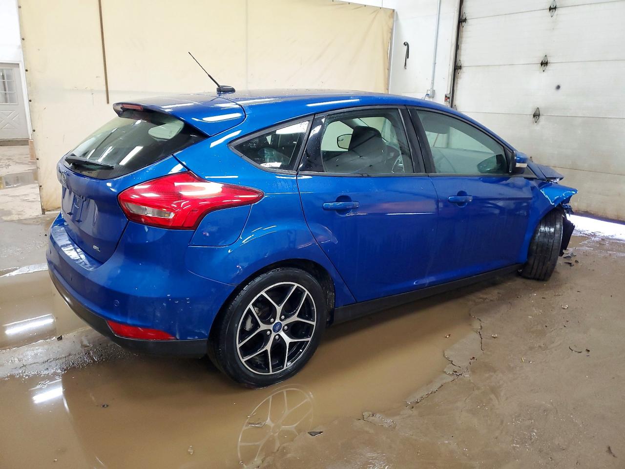 2018 FORD FOCUS SEL photo 5