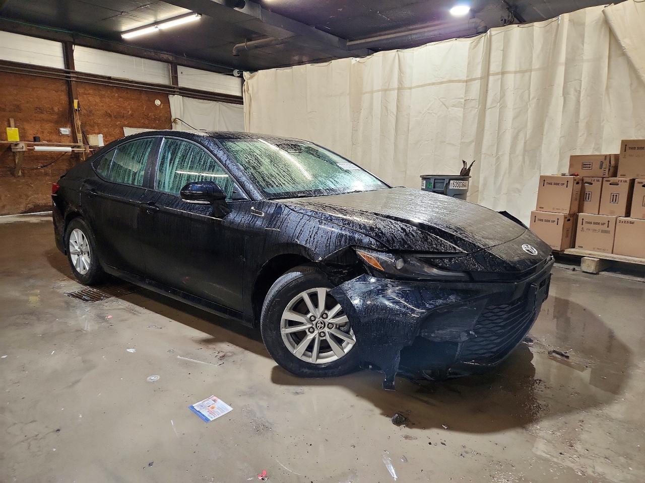 2025 TOYOTA CAMRY photo 4