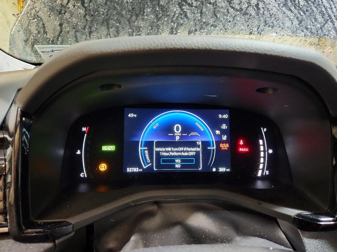 2025 TOYOTA CAMRY photo 9