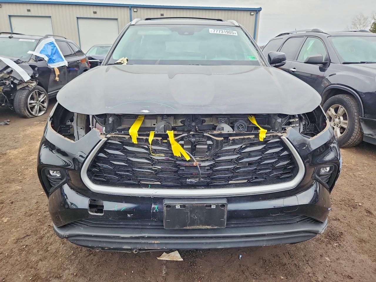 2023 TOYOTA HIGHLANDER HYBRID BRONZE EDITION photo 5