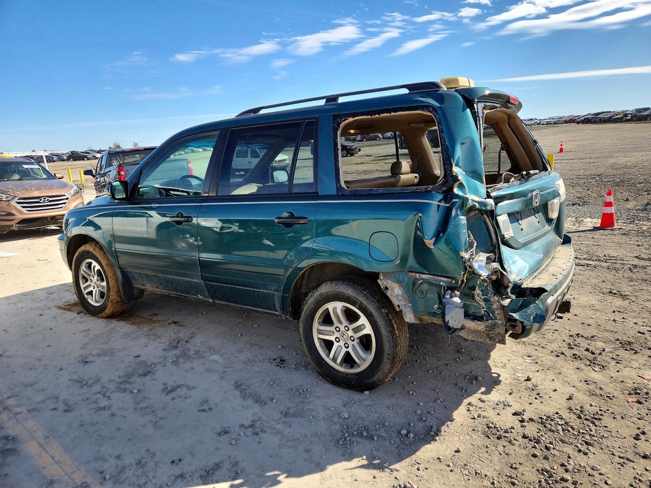 2003 HONDA PILOT EXL photo 2