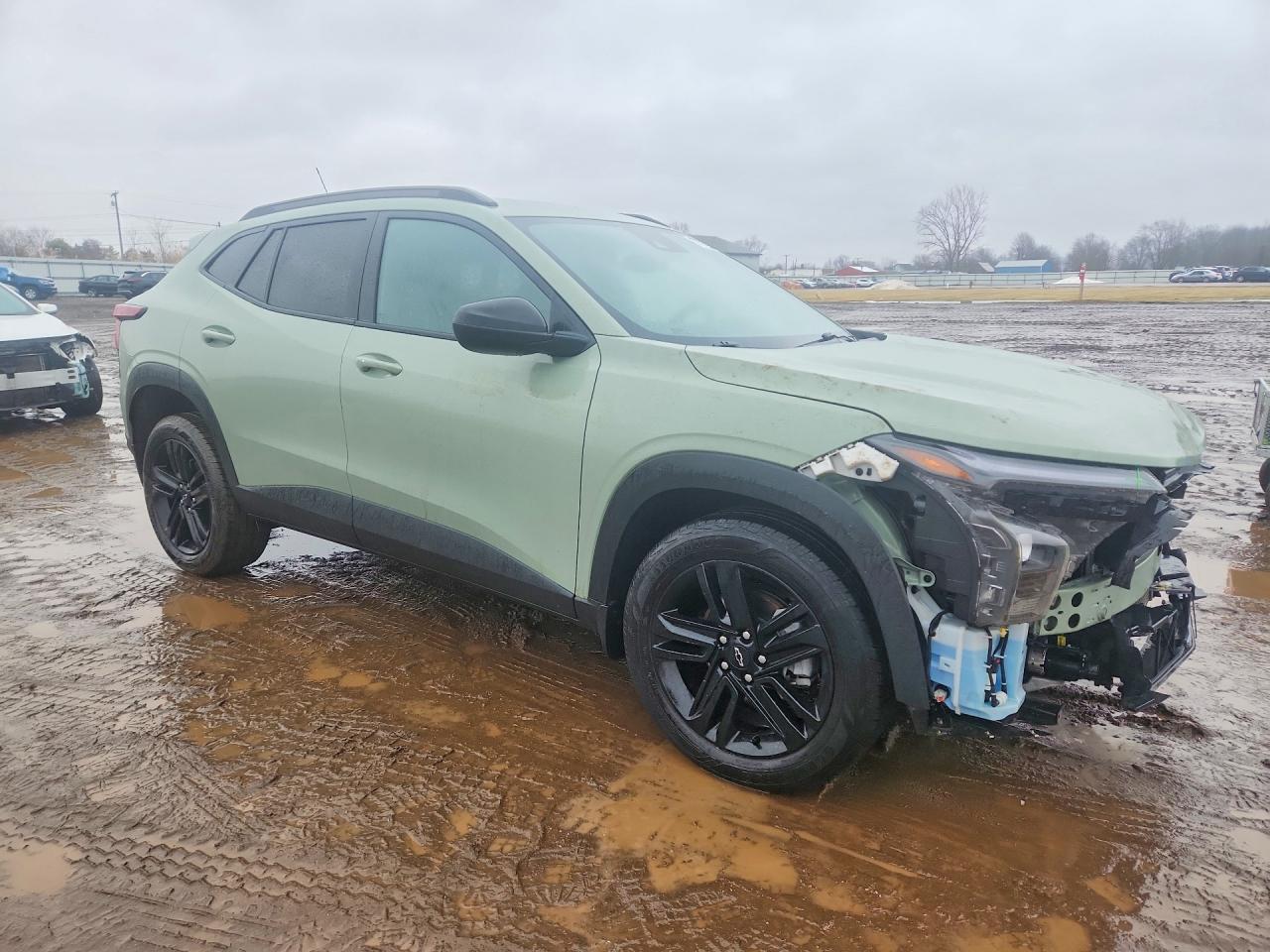 2025 CHEVROLET TRAX ACTIV photo 4