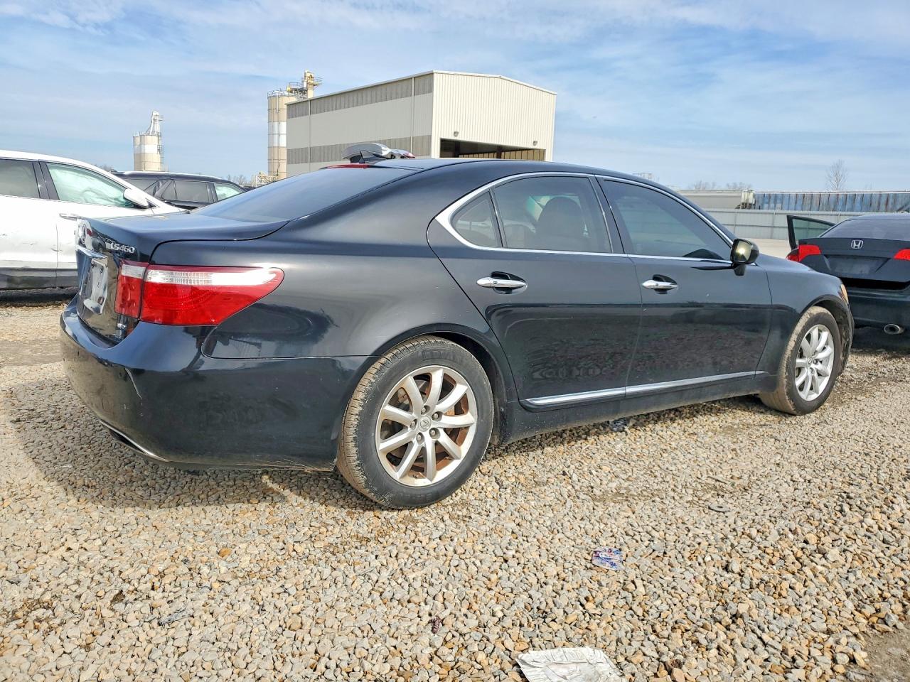 2009 LEXUS LS 460 photo 5