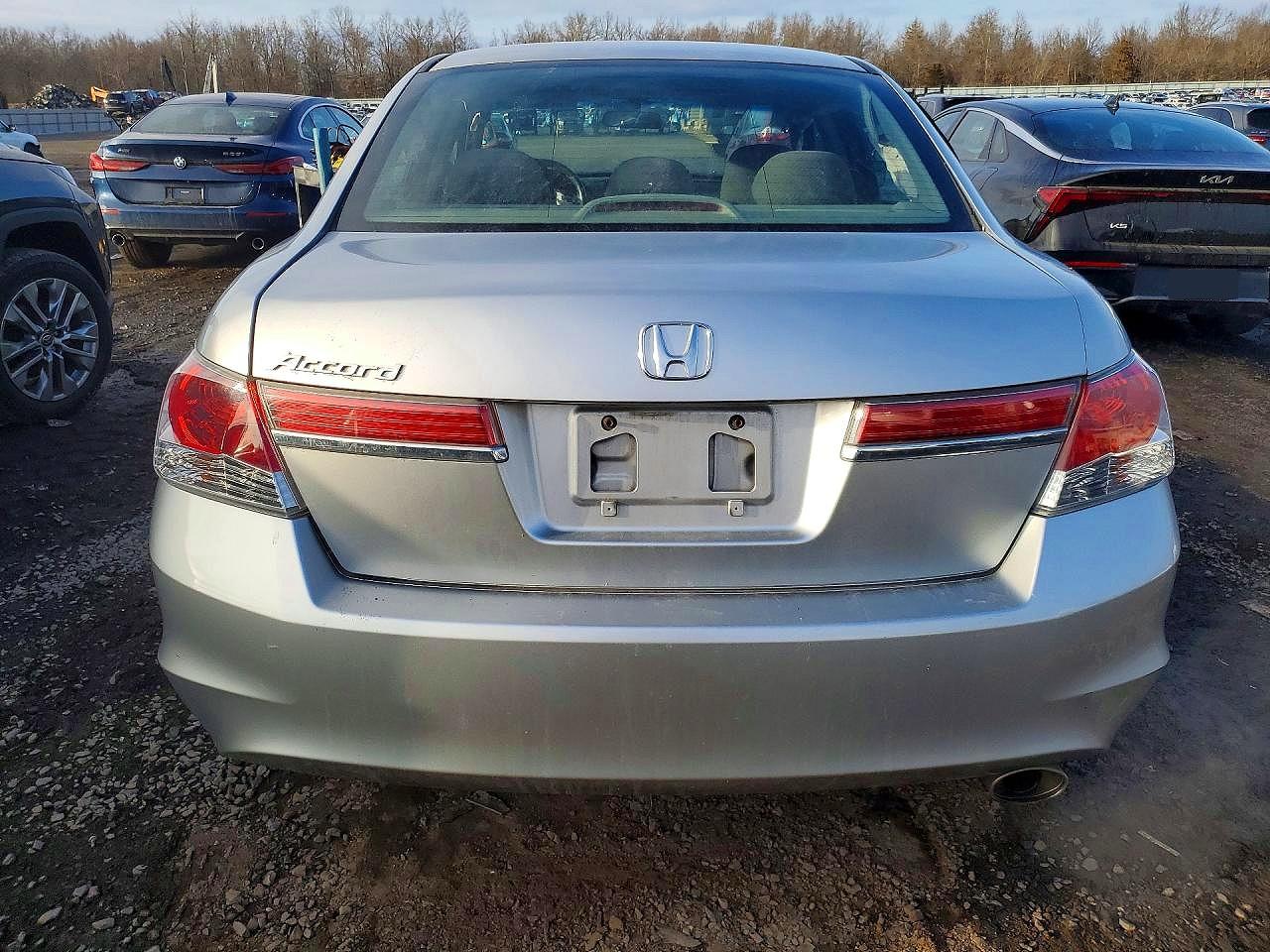 2011 HONDA ACCORD EX photo 11