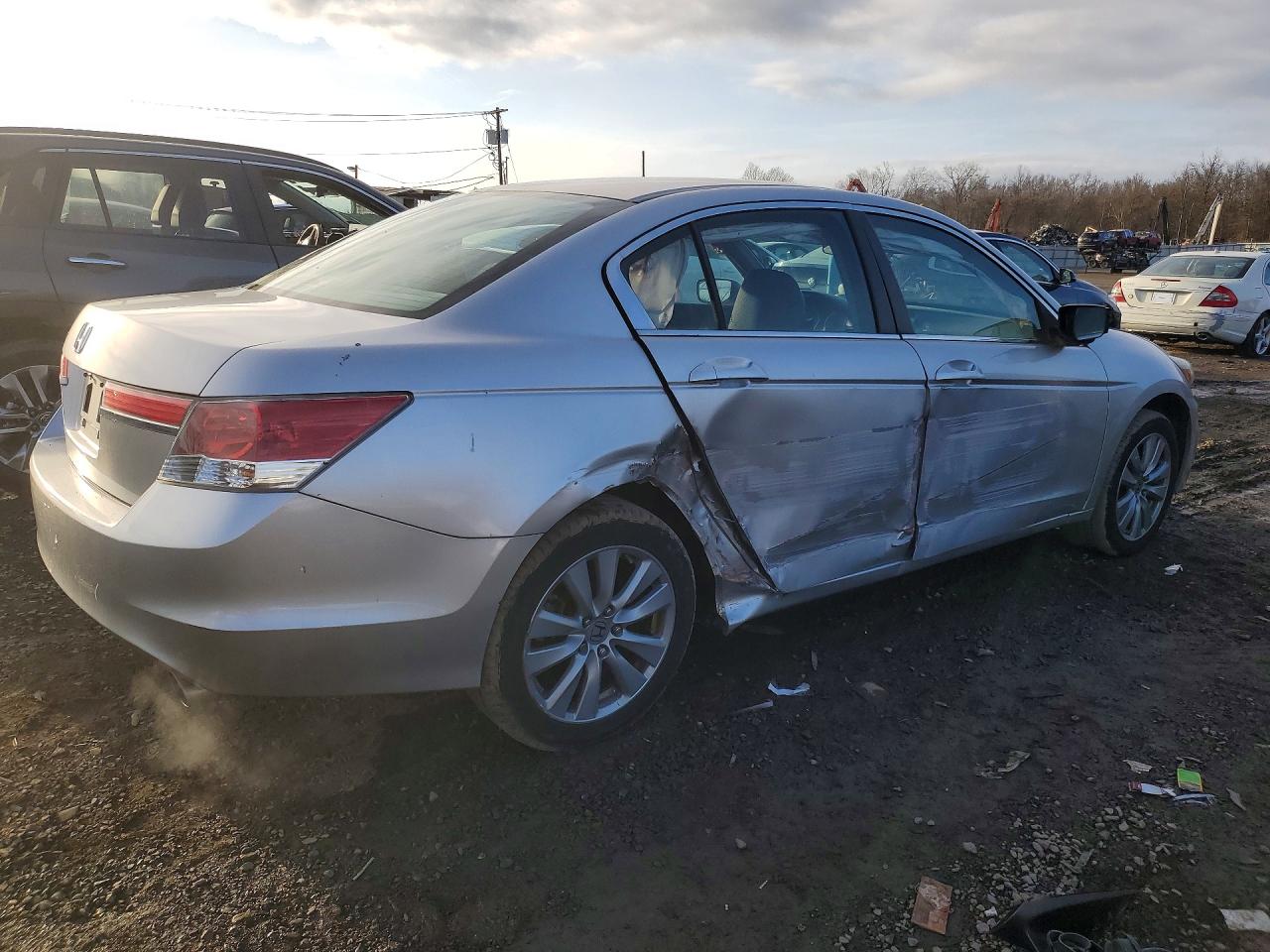 2011 HONDA ACCORD EX photo 5