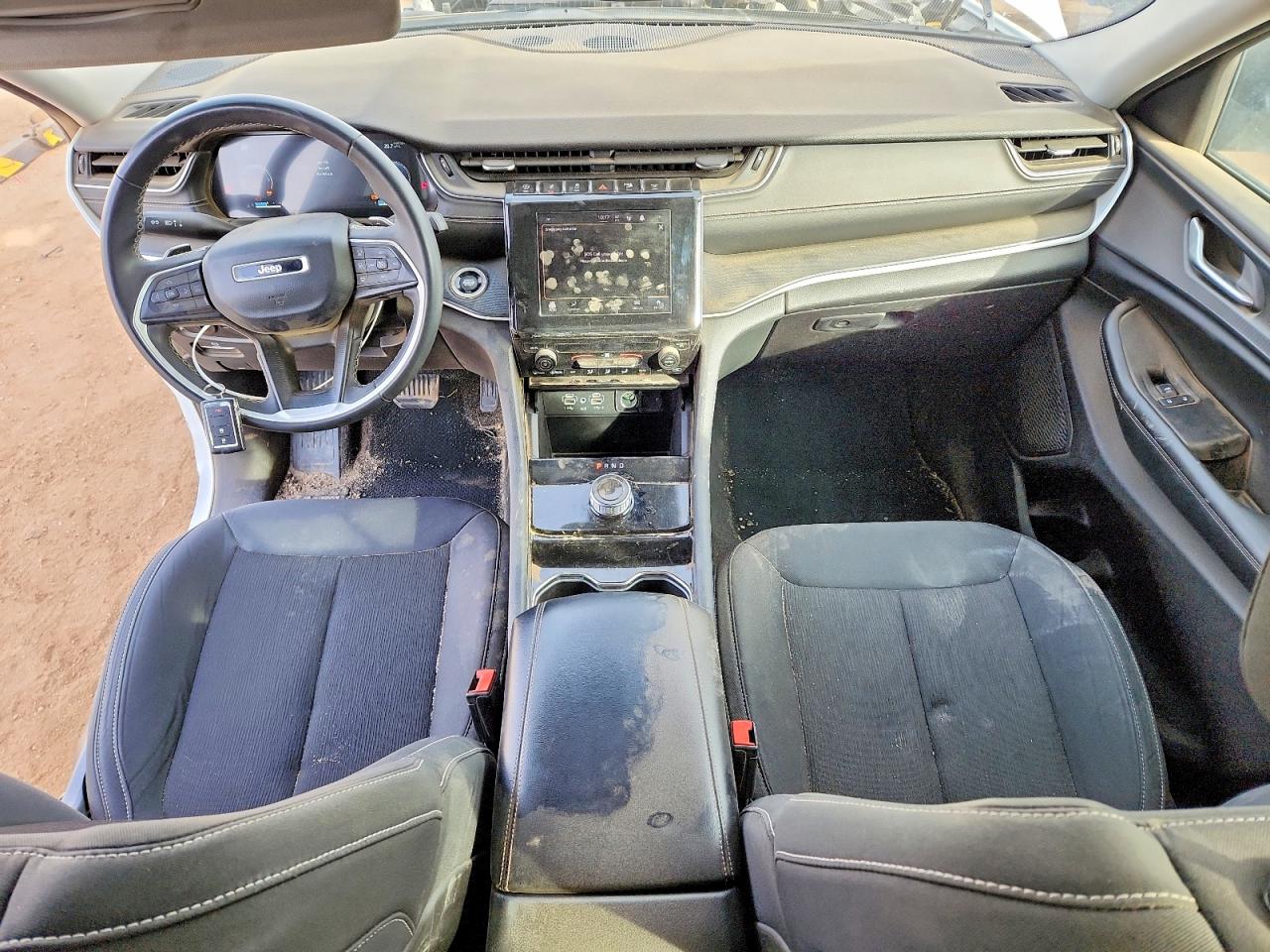 2023 JEEP GRAND CHEROKEE L LAREDO photo 22