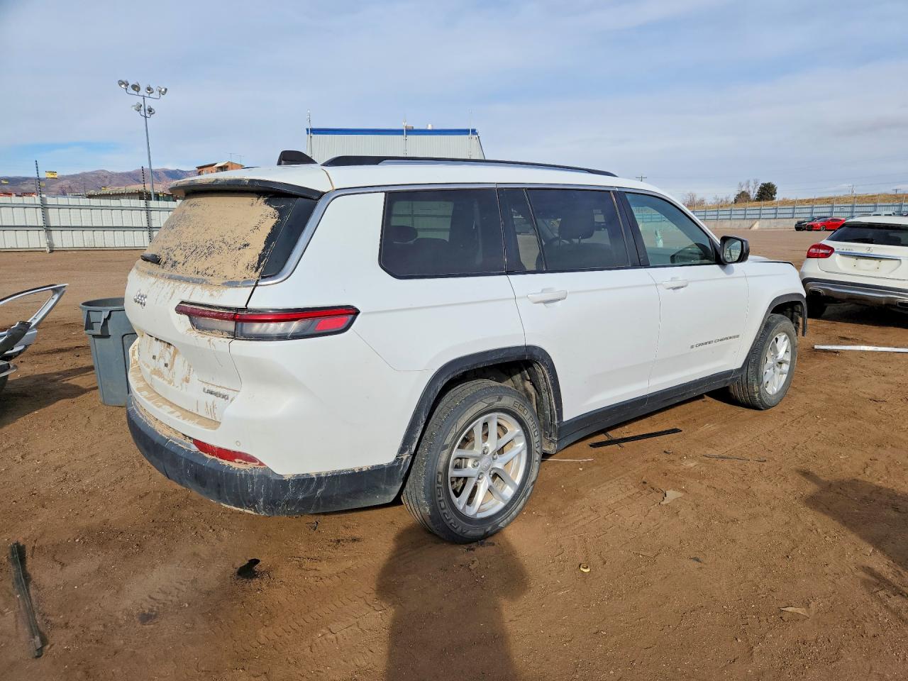 2023 JEEP GRAND CHEROKEE L LAREDO photo 7
