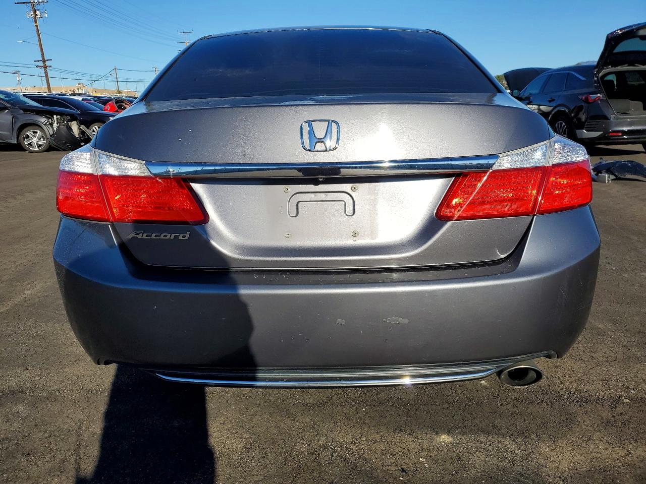 2013 HONDA ACCORD LX photo 16