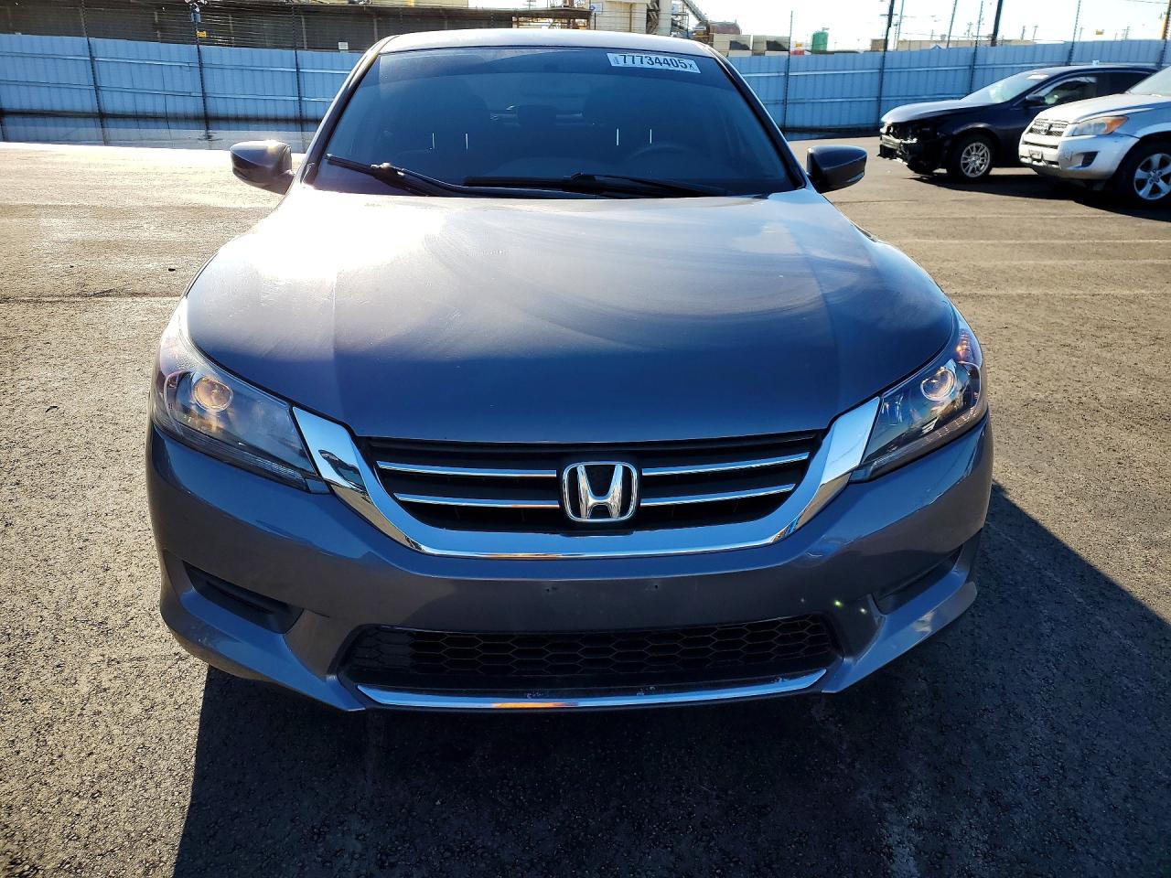 2013 HONDA ACCORD LX photo 13
