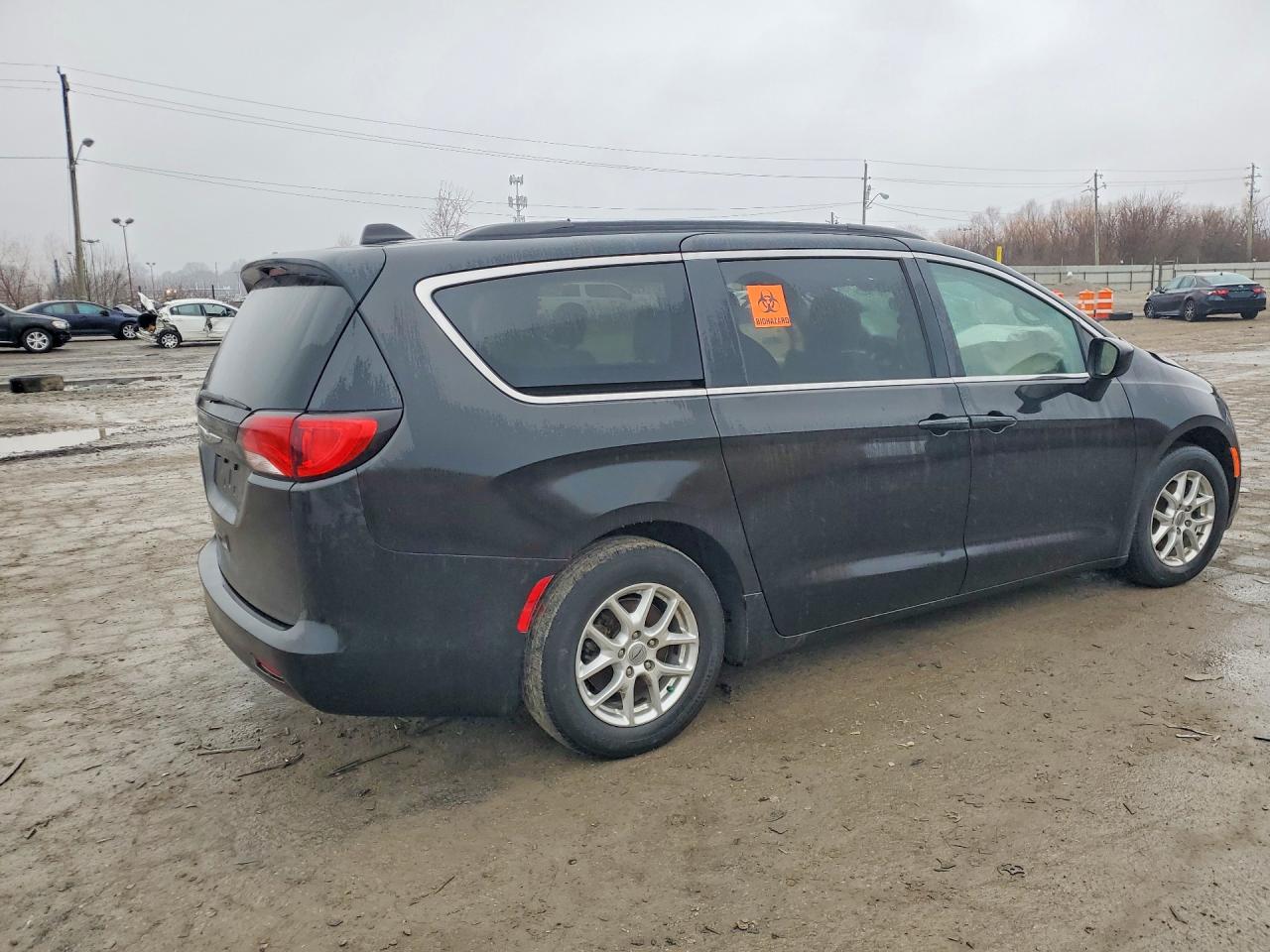 2021 CHRYSLER VOYAGER LXI photo 7