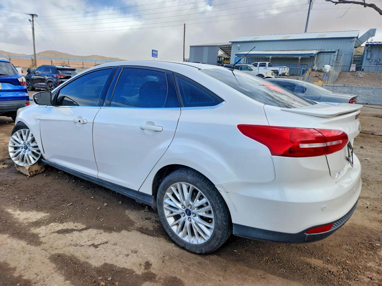 2017 FORD FOCUS TITANIUM photo 3