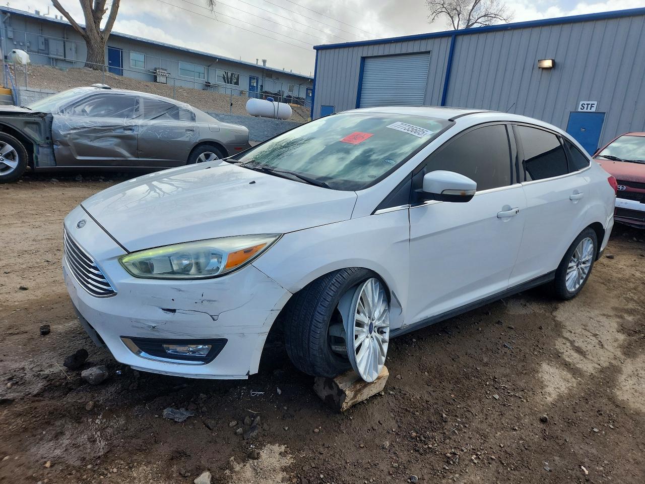 2017 FORD FOCUS