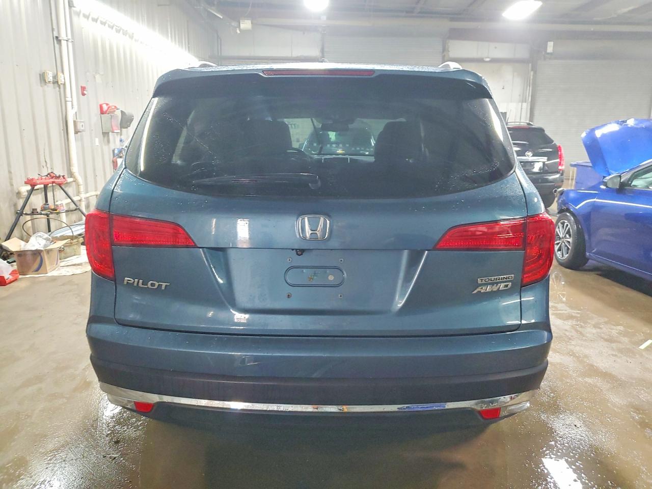 2016 HONDA PILOT TOURING photo 11