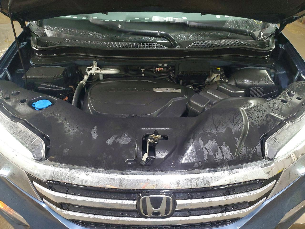 2016 HONDA PILOT TOURING photo 21