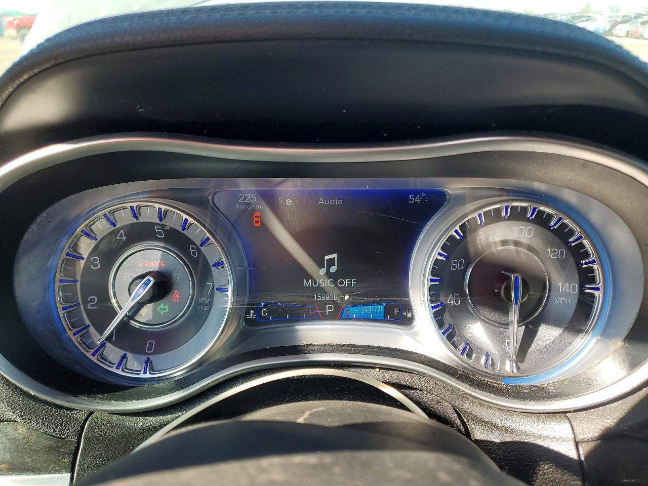 2018 CHRYSLER 300 LIMITED photo 9