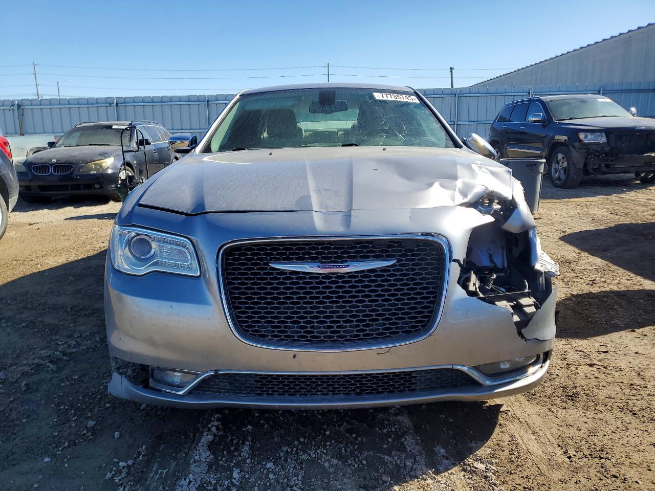 2018 CHRYSLER 300 LIMITED photo 5