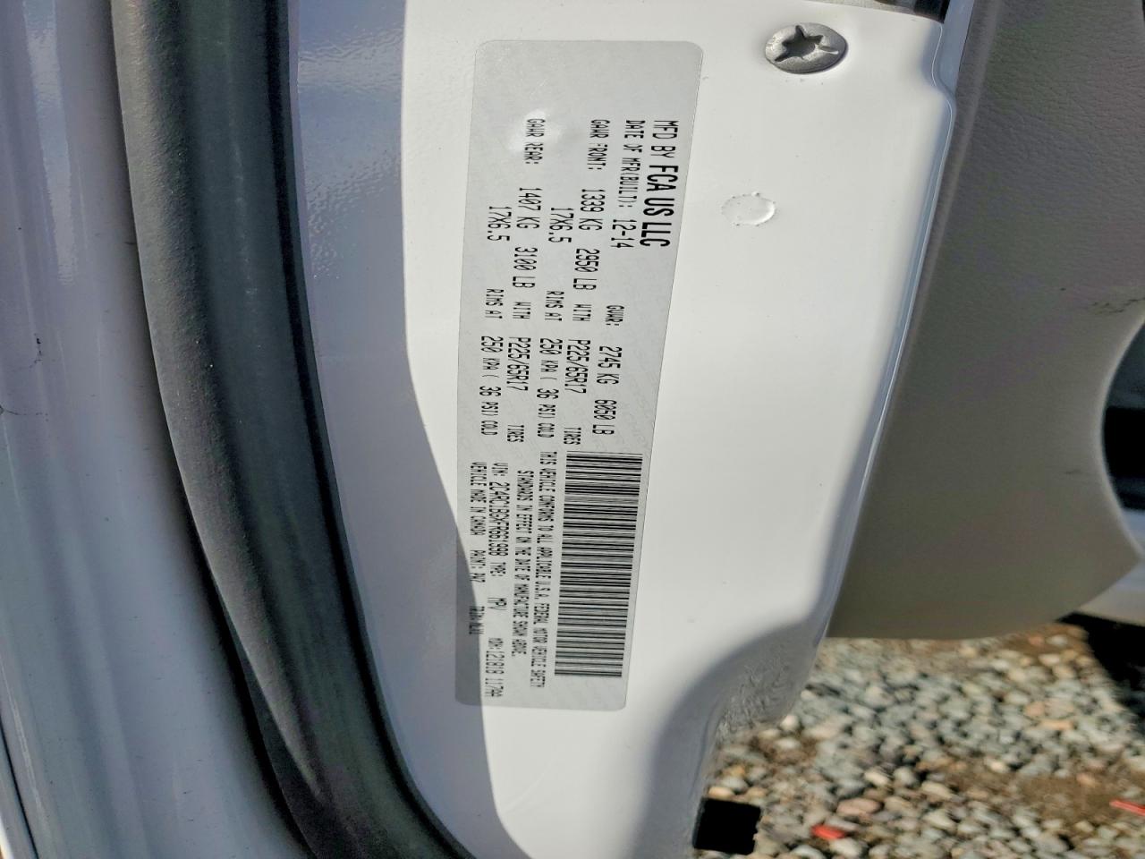 2015 CHRYSLER TOWN & COUNTRY TOURING photo 25