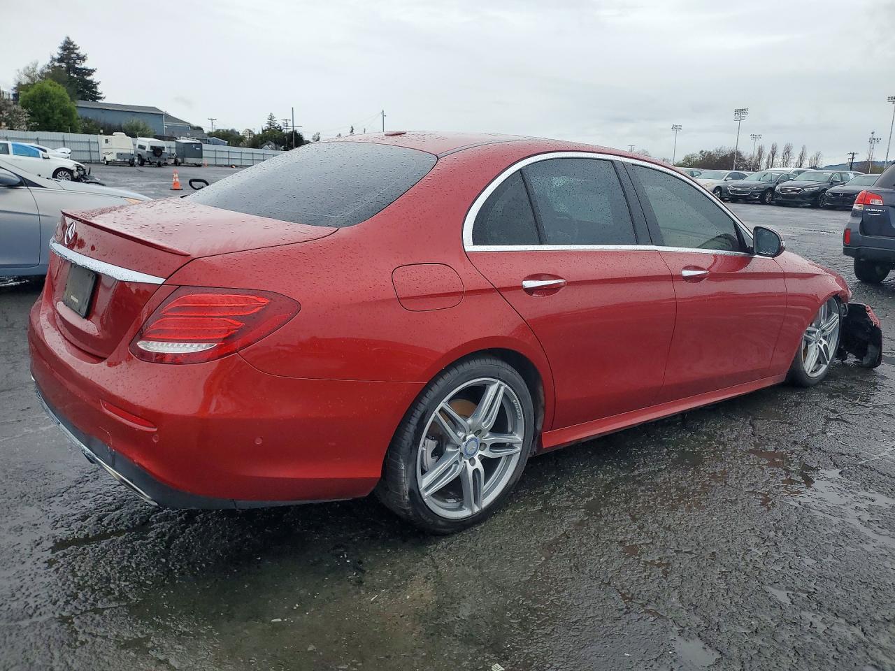 2017 MERCEDES-BENZ E 300 photo 5