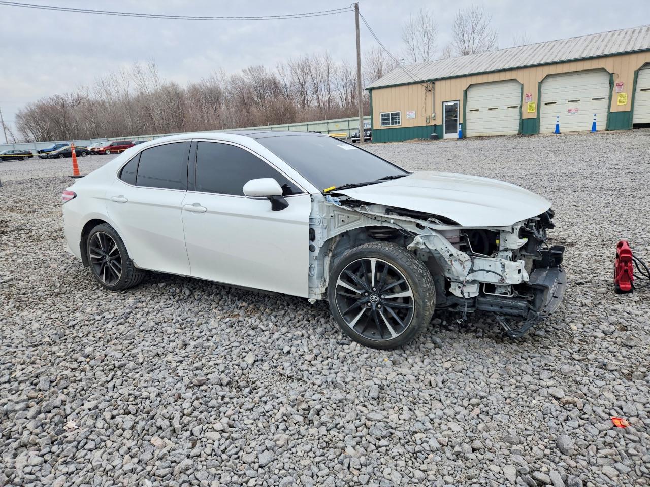 2020 TOYOTA CAMRY XSE photo 4