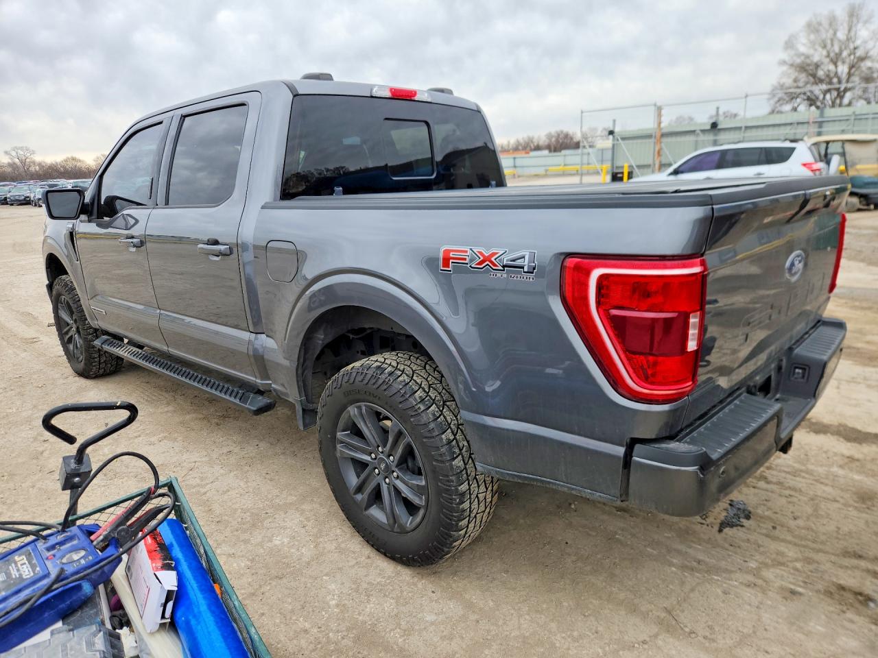 2023 FORD F150 SUPERCREW photo 4