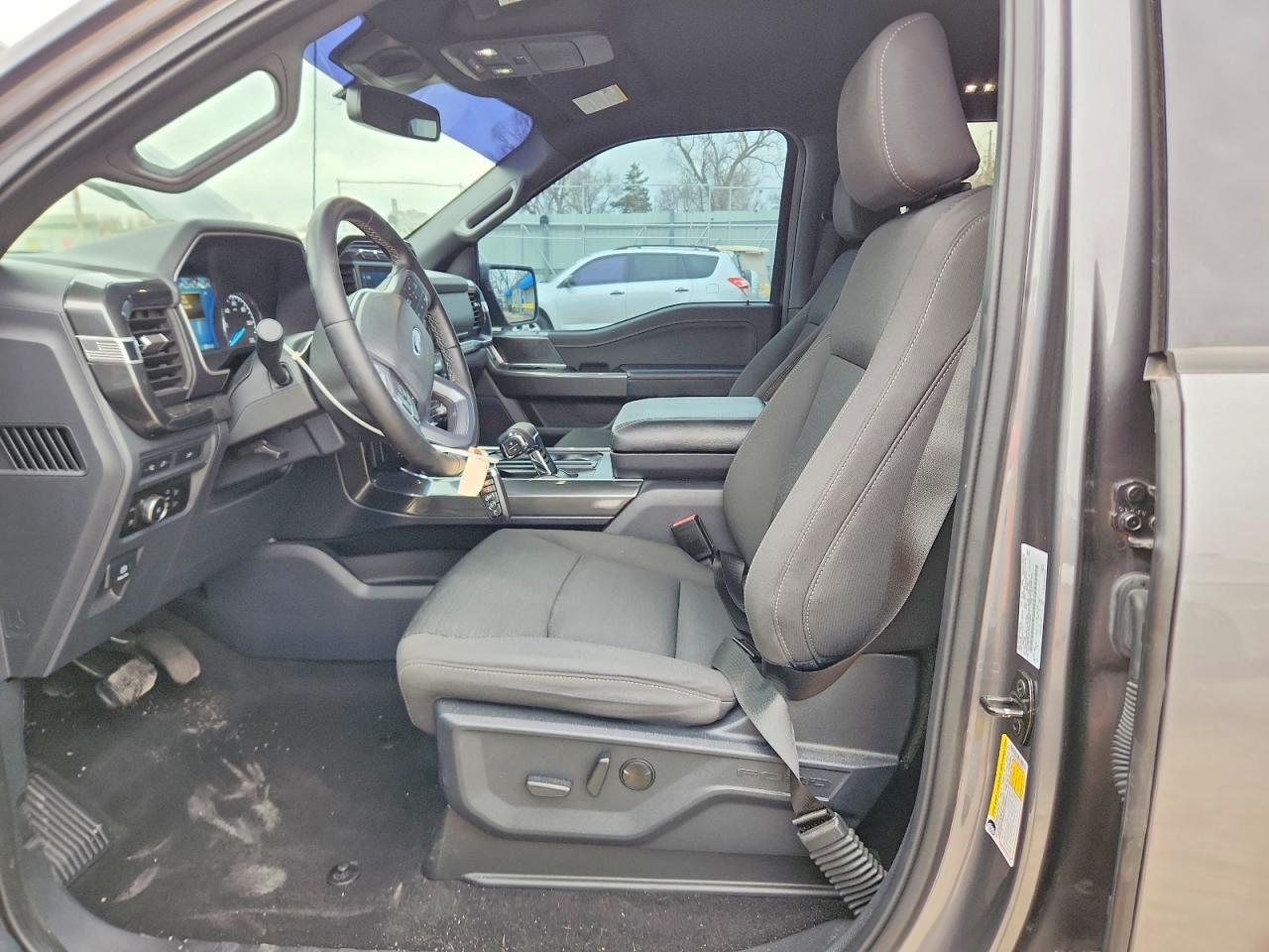 2023 FORD F150 SUPERCREW photo 19