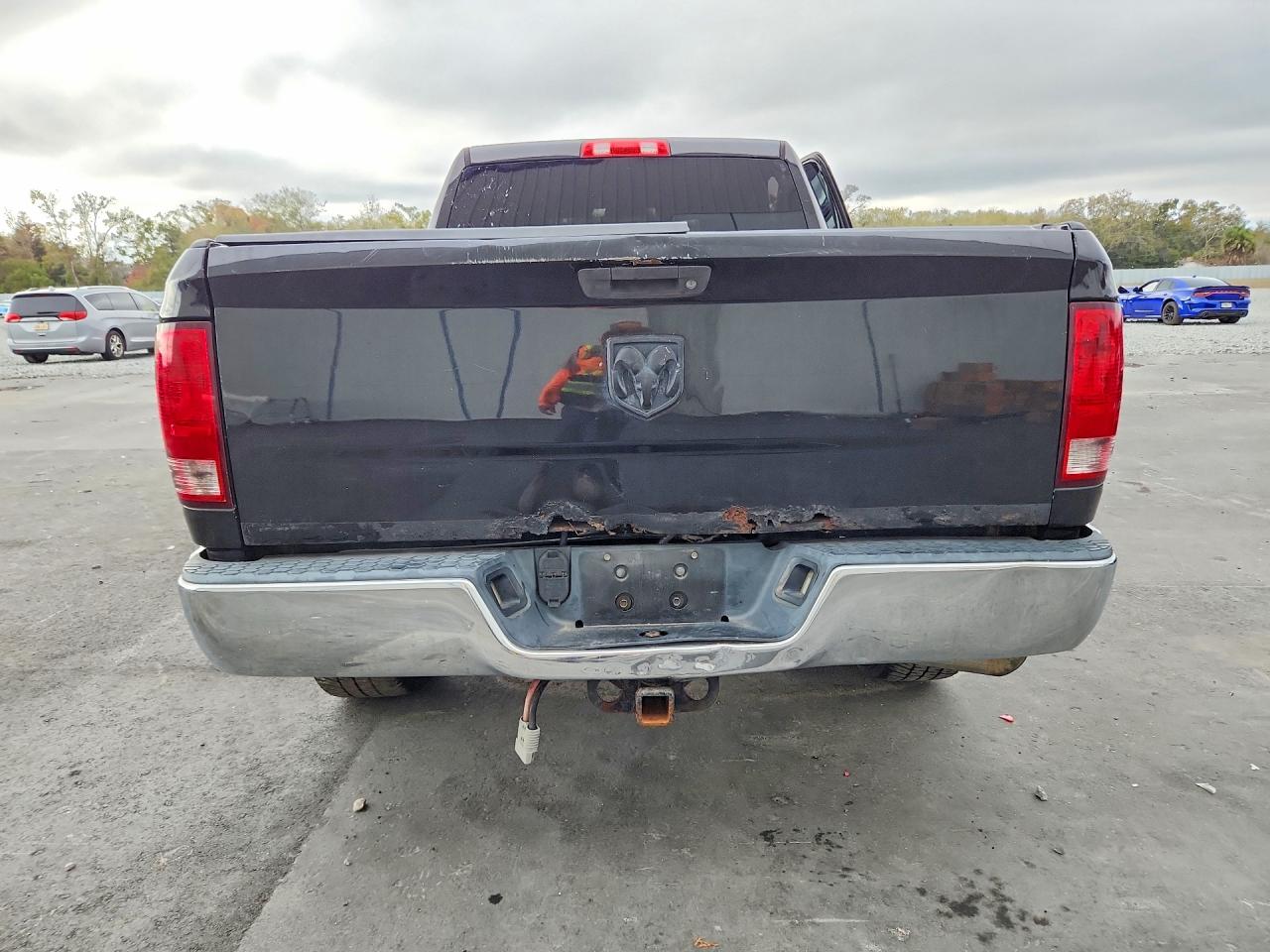 2016 RAM 1500 ST photo 6
