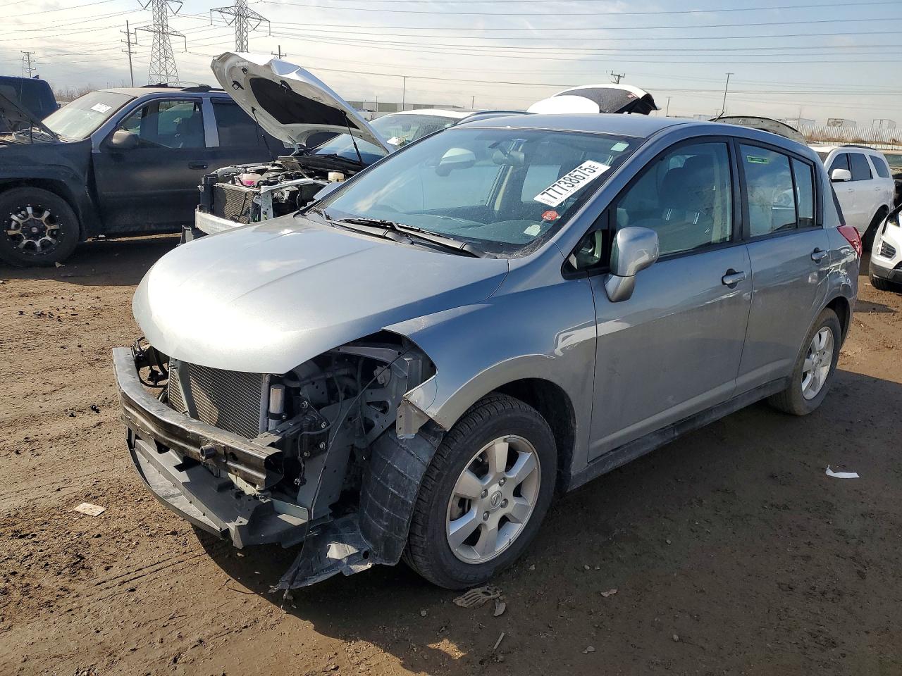 2012 NISSAN VERSA